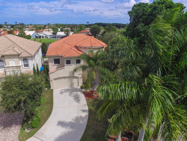 Building Photo - 12514 Shoreline Dr