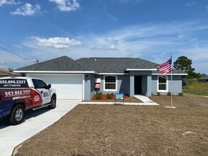 Building Photo - 7 Juniper Terrace