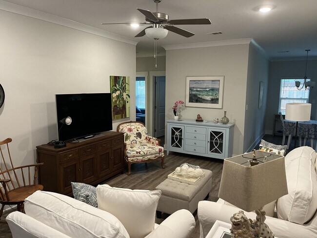 Foto del edificio - 71 Bradford Ct