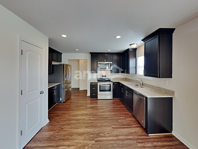 Foto del edificio - 69 Sandburg Dr