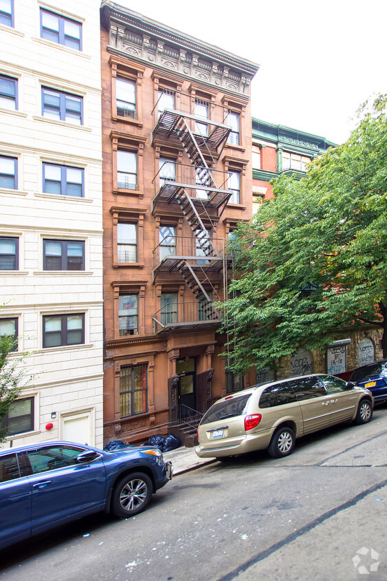 112 W 129th St, New York, NY 10027 - Apartments In New York, NY ...