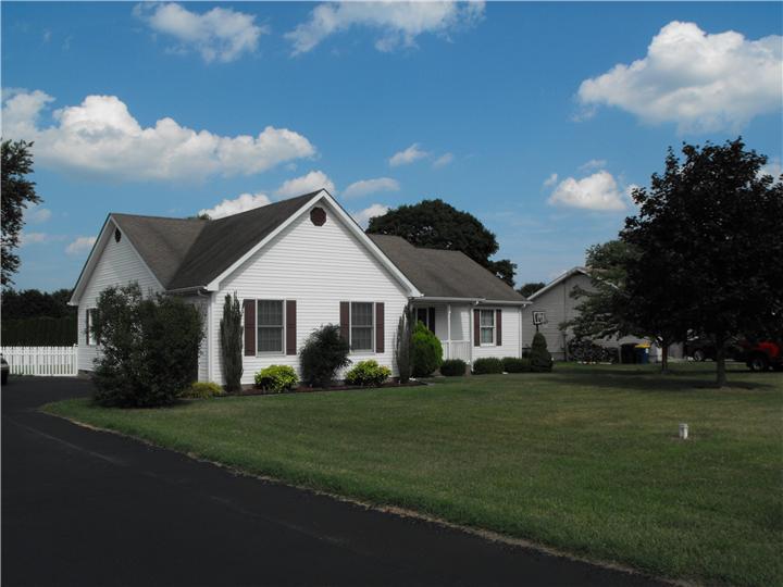 Foto principal - 912 Canterbury Rd