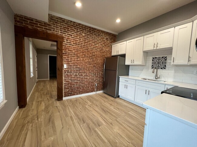 Foto del edificio - 415-417 Chestnut