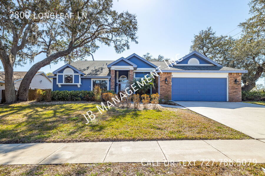 Foto principal - 3b/2b home in Palm Harbor!