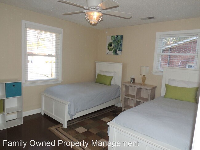 Building Photo - 4 br, 2 bath House - 15 Bossis Drive