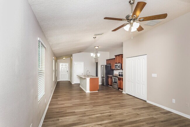 Foto del edificio - 3830 Julia Marie Drive