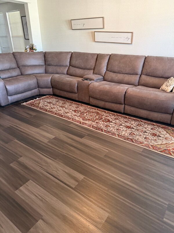 Foto del edificio - 120 N Val Vista Dr