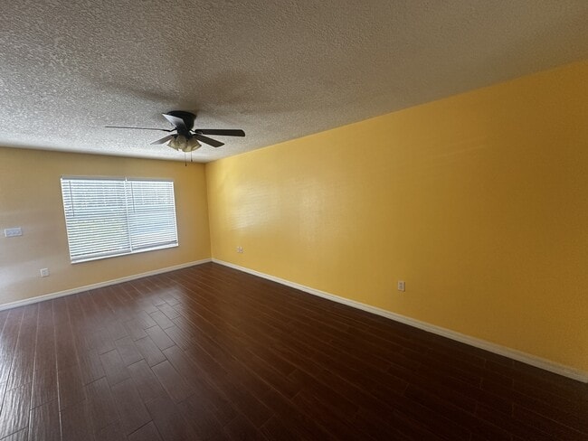 Foto del edificio - 2348 SW 42nd Dr