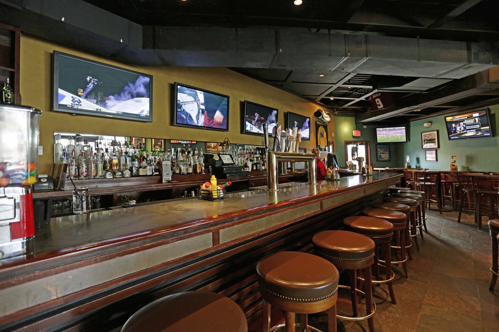 Waverly Hills Houses under 800 Arlington, VA 74 Homes