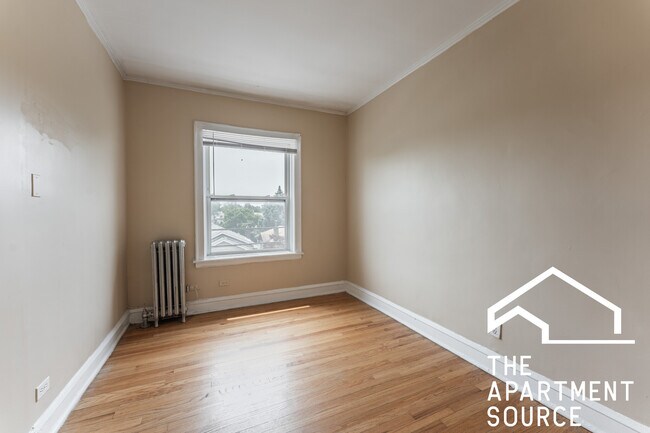Foto del edificio - 2801 N Keating Ave