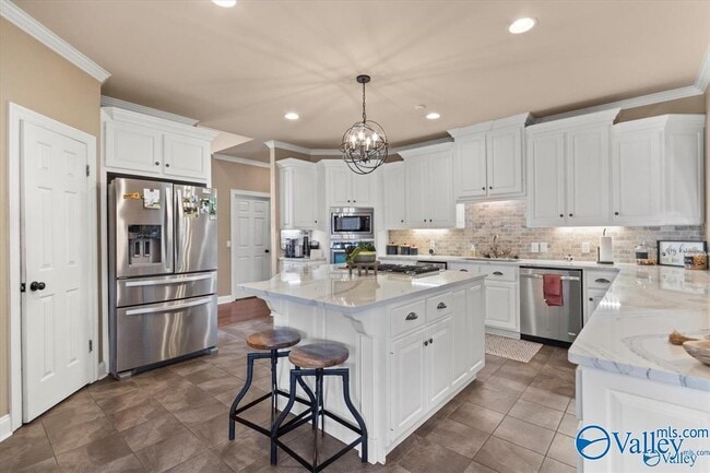 Building Photo - 5522 Cedar Mill Dr