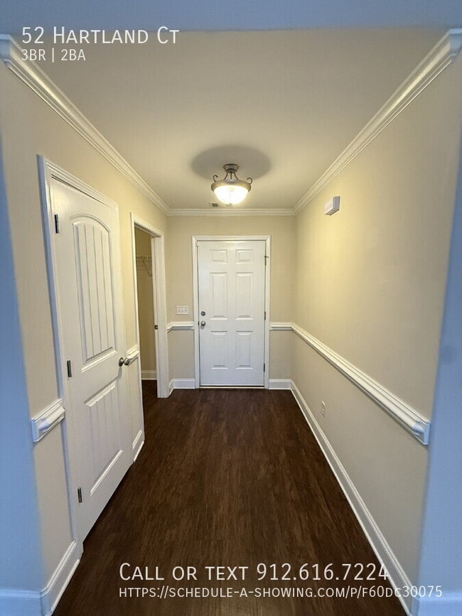 Building Photo - 52 Hartland Ct
