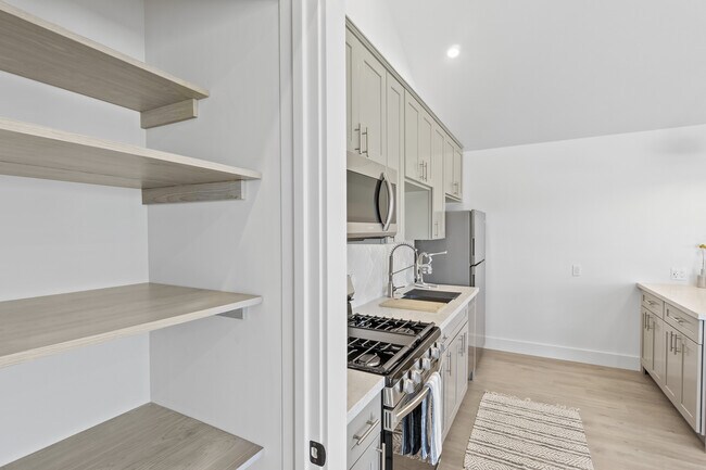 Building Photo - 27406 Senna Ct