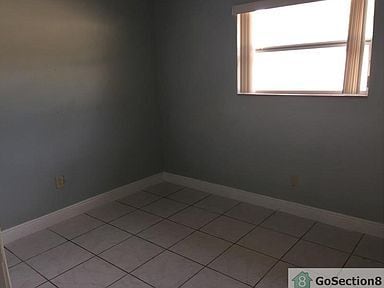 Foto del edificio - 4Plex