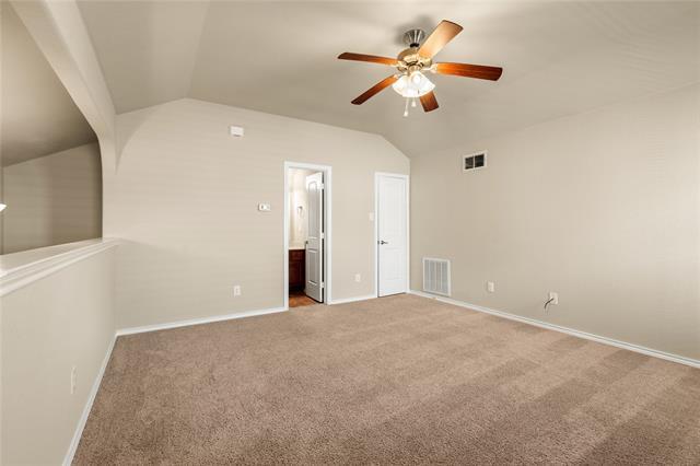Foto del edificio - 5107 Walsh Dr