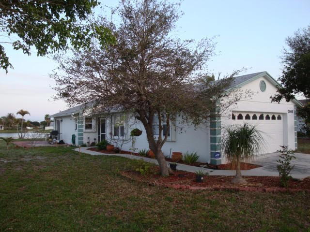 Primary Photo - 3866 Classic Ct