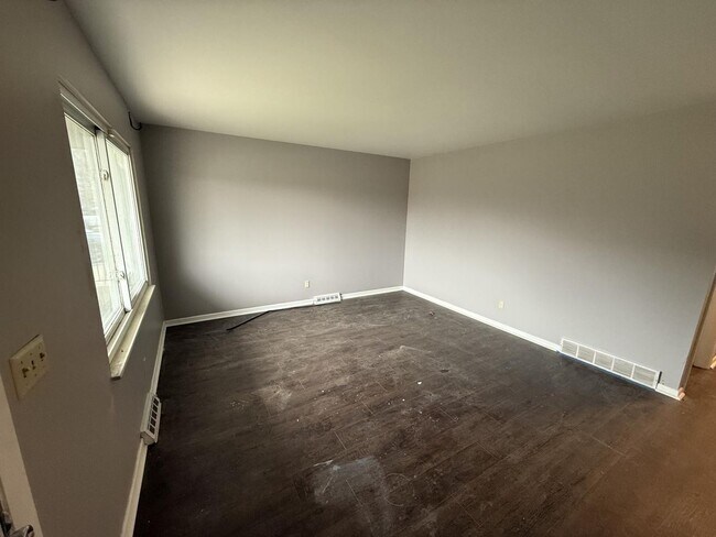Foto del edificio - 1324-1326-1326 Fenceway Dr