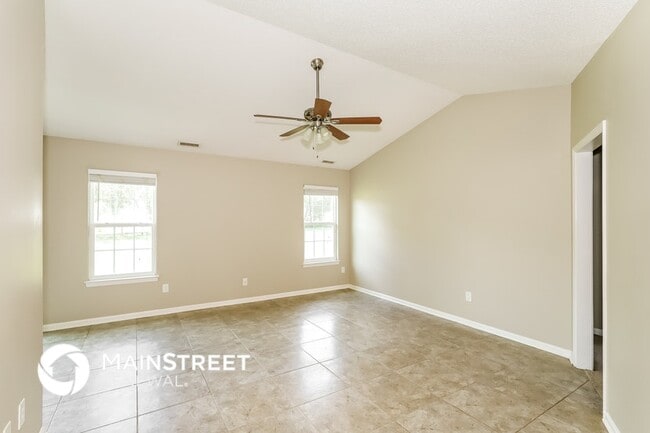 Building Photo - 1807 Travis Ct