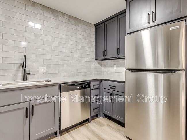 Foto del edificio - 4511 E 31st St