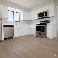 Building Photo - 9204 Roan Ln