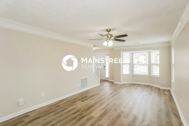 Building Photo - 3 Bedroom Pet-Friendly Home in LITHONIA, G...