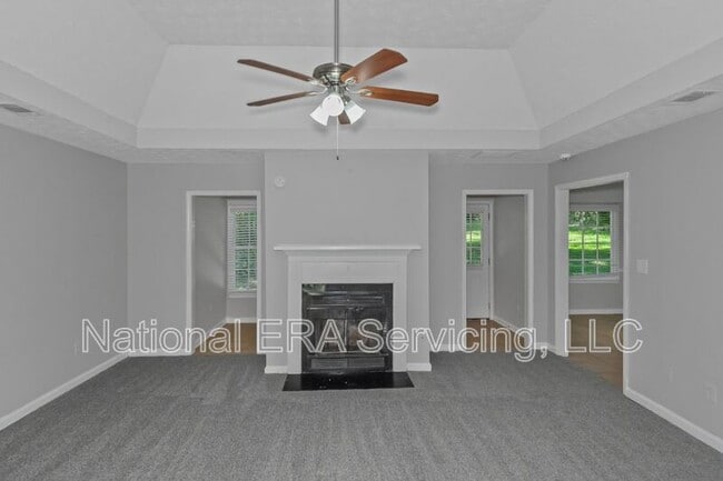 Foto del edificio - 213 Robin Ln