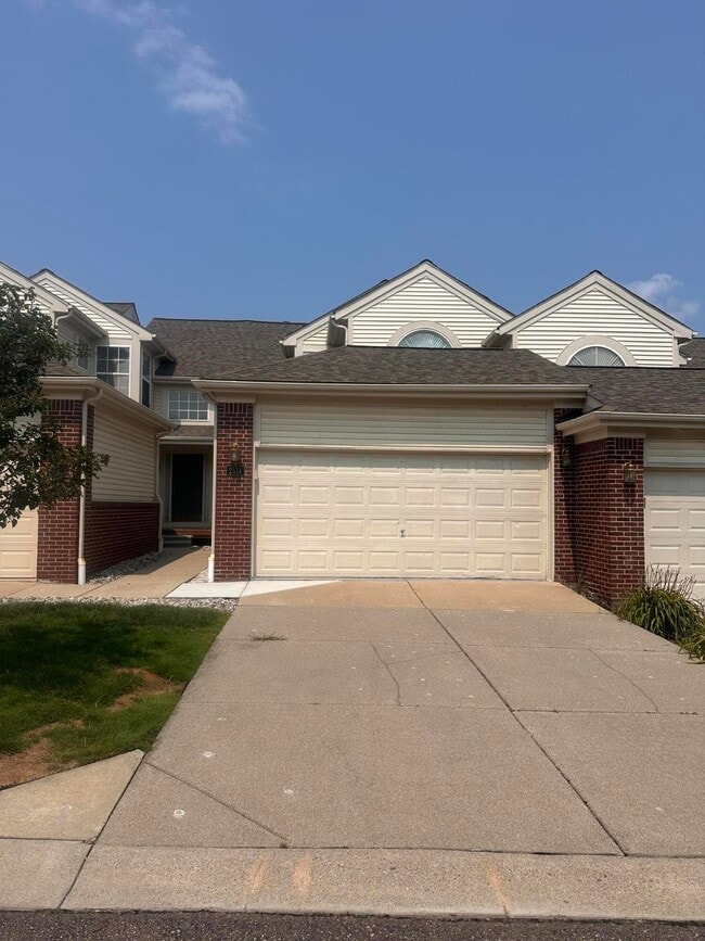 Building Photo - 2514 Boulder Ln