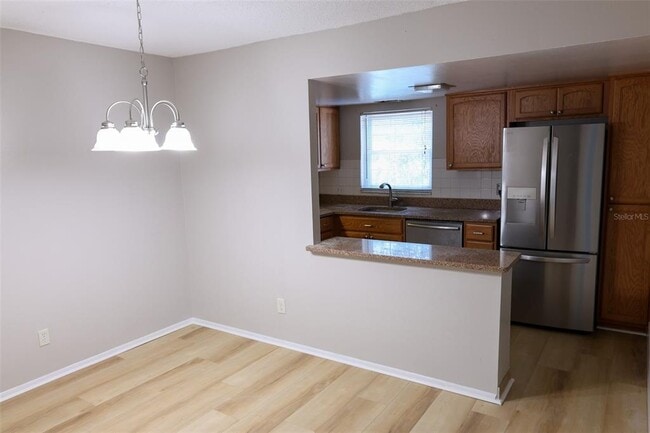 Building Photo - 1061 85th Terrace N
