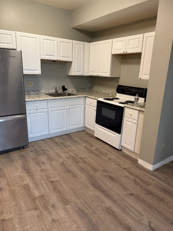 Foto del edificio - 12-14-14 E Main St