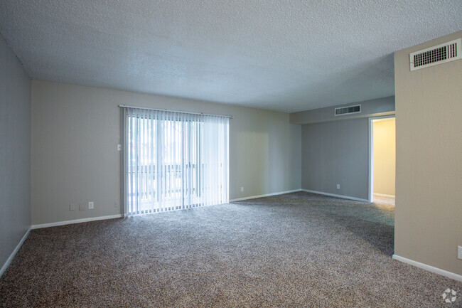 Living Room - Carmel Manor