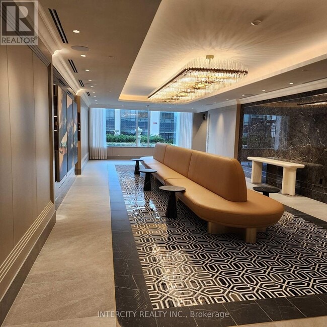 Building Photo - 259 The Kingsway