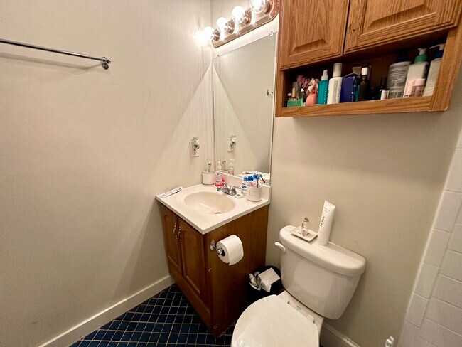 Foto del edificio - 836 Huntington Ave