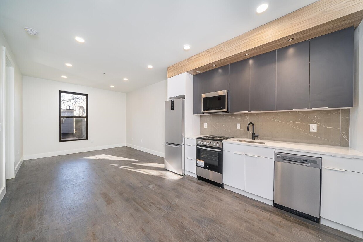 Foto principal - 63-65 Irving St