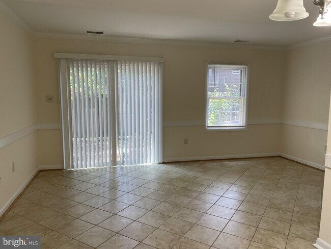 Foto del edificio - 420 Greenbrier Ct.