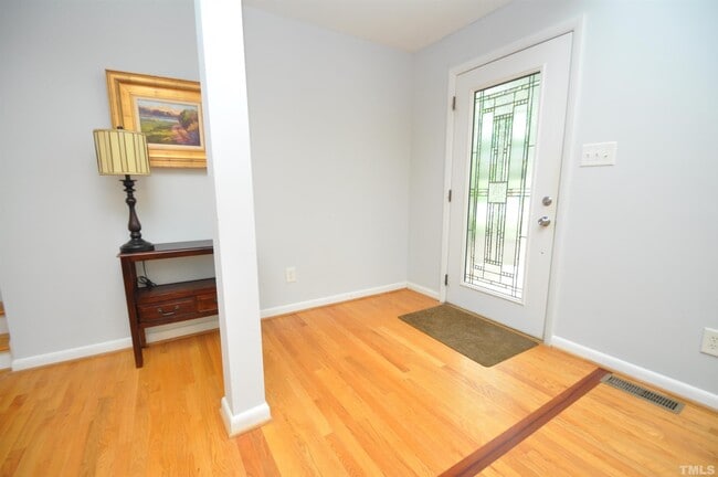 Building Photo - 205 Northfield Dr