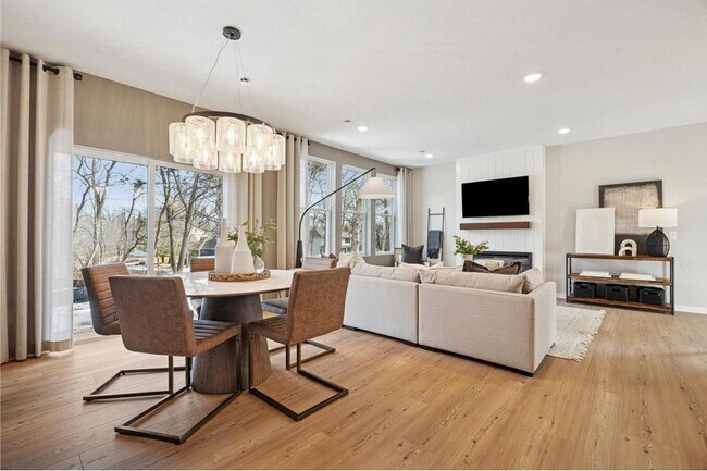 Foto del edificio - 10386 Ithaca Ln N