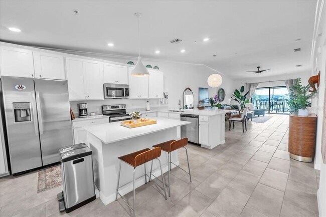 Foto del edificio - 5711 Palmer Cir