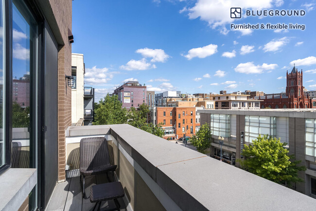 Foto del edificio - 1250 9th St NW