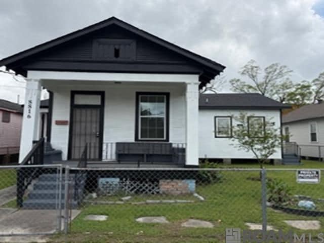 Building Photo - 8816 Olive St