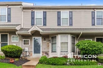 Building Photo - 1513 Cumberland Ct