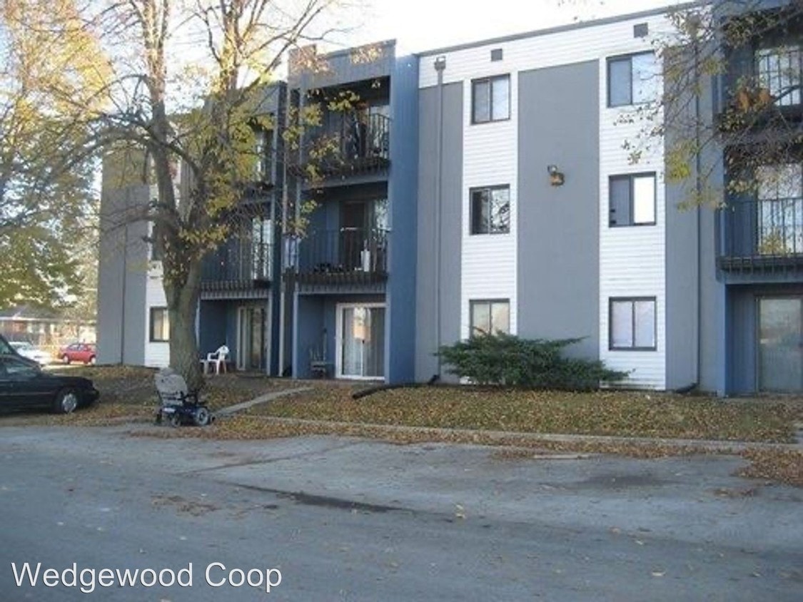 Primary Photo - 2555-2557 Wedgewood Rd