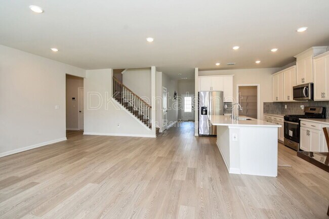 Foto del edificio - 177 Water Oak Wy
