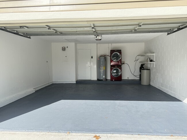 Photo - 1545 Wyman Cir House