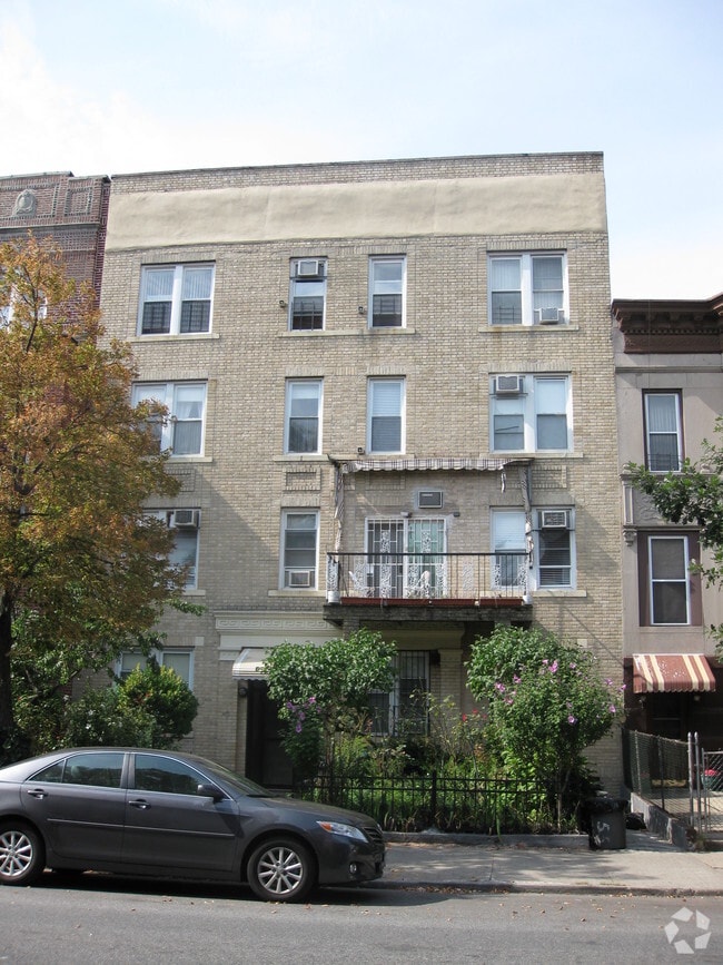 Building Photo - 1326 55th St