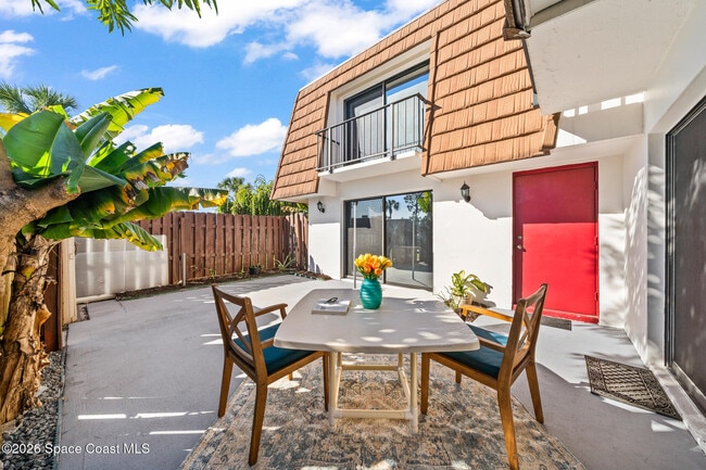 Foto del edificio - 2717 Kaileen Cir NE