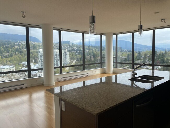 Photo du bâtiment - 400 Capilano Rd