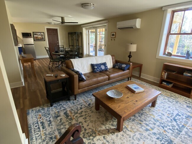 Living area - 402 Timber Ln