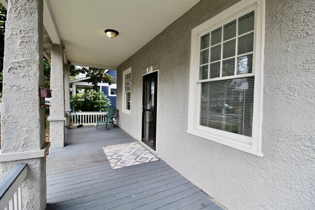 Building Photo - 3 bedroom, 1 bathroom House Downtown Harri...