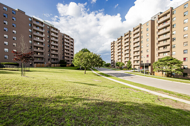 Photo du bâtiment - Vanier Place