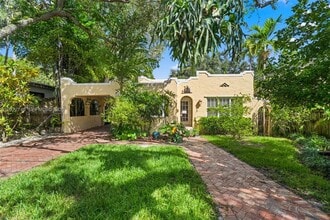 Building Photo - 2521 Inagua Ave